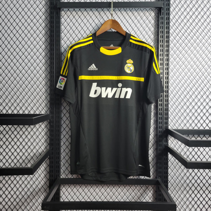 Camisa Real Madrid Goleiro Preta 11/12 - Versão Retro