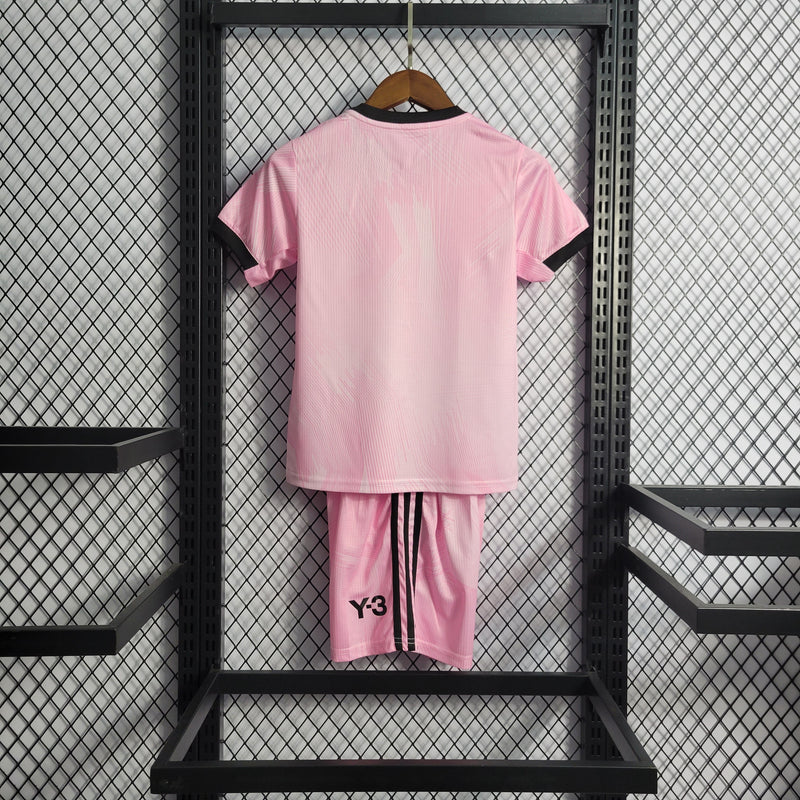 Kit Infantil Real Madrid Pink 22/23